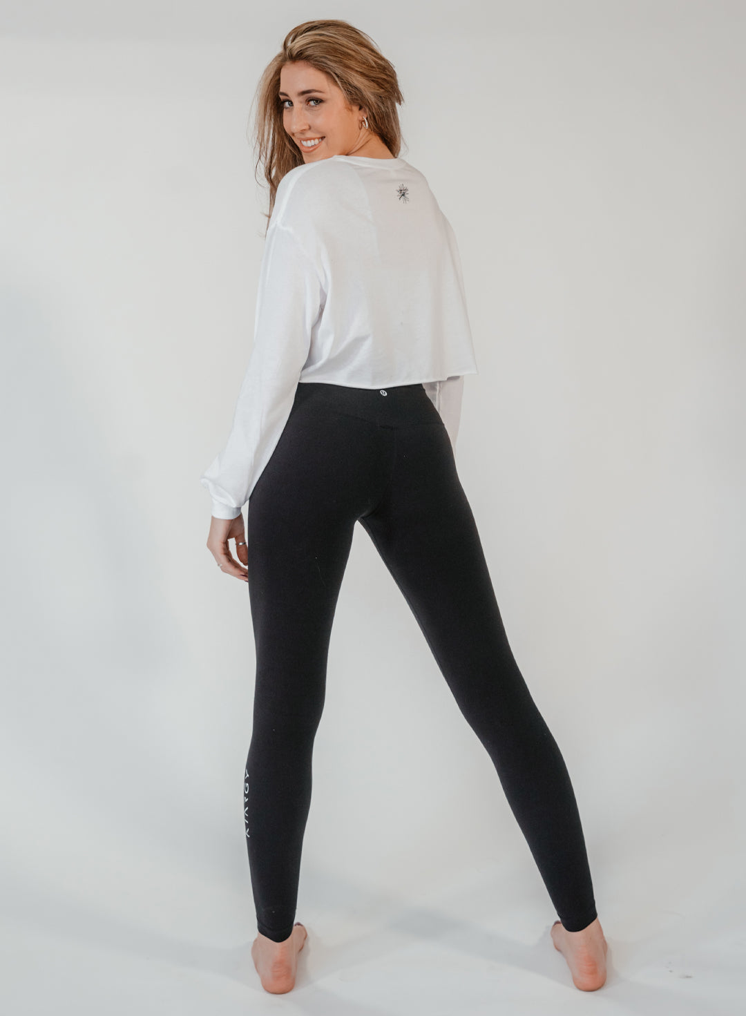The Crop Long Sleeve